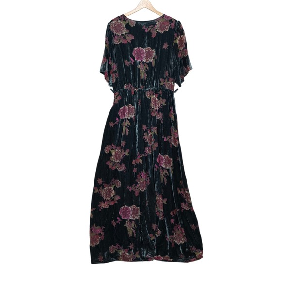 Baltic Born Floral Velvet Maxi Dress V-Neck Flutter Sleeve Size XXL No Belt - Picture 2 of 9